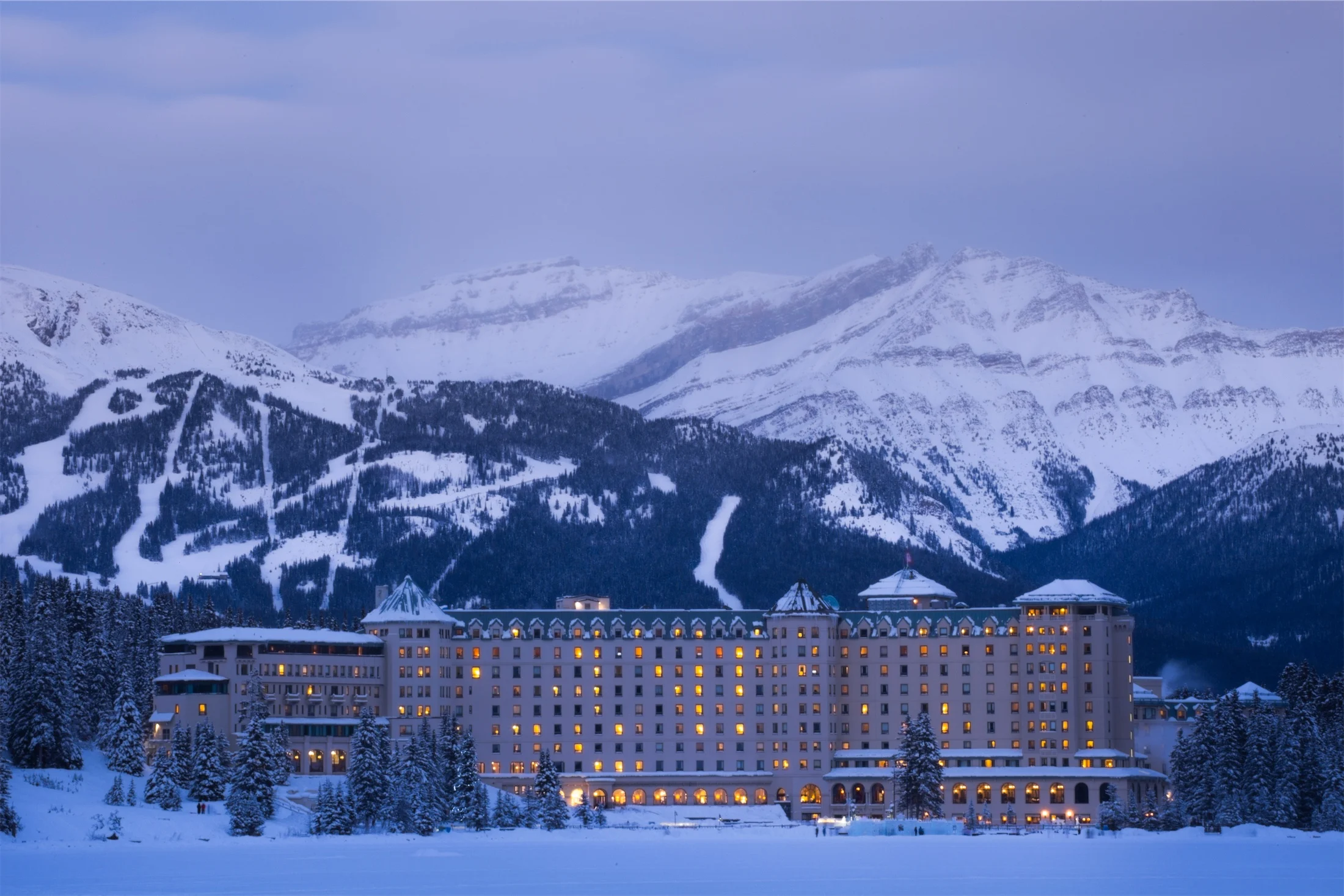 Fairmont Château Lake Louise Luxury