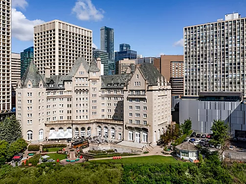 Fairmont Hotel Macdonald